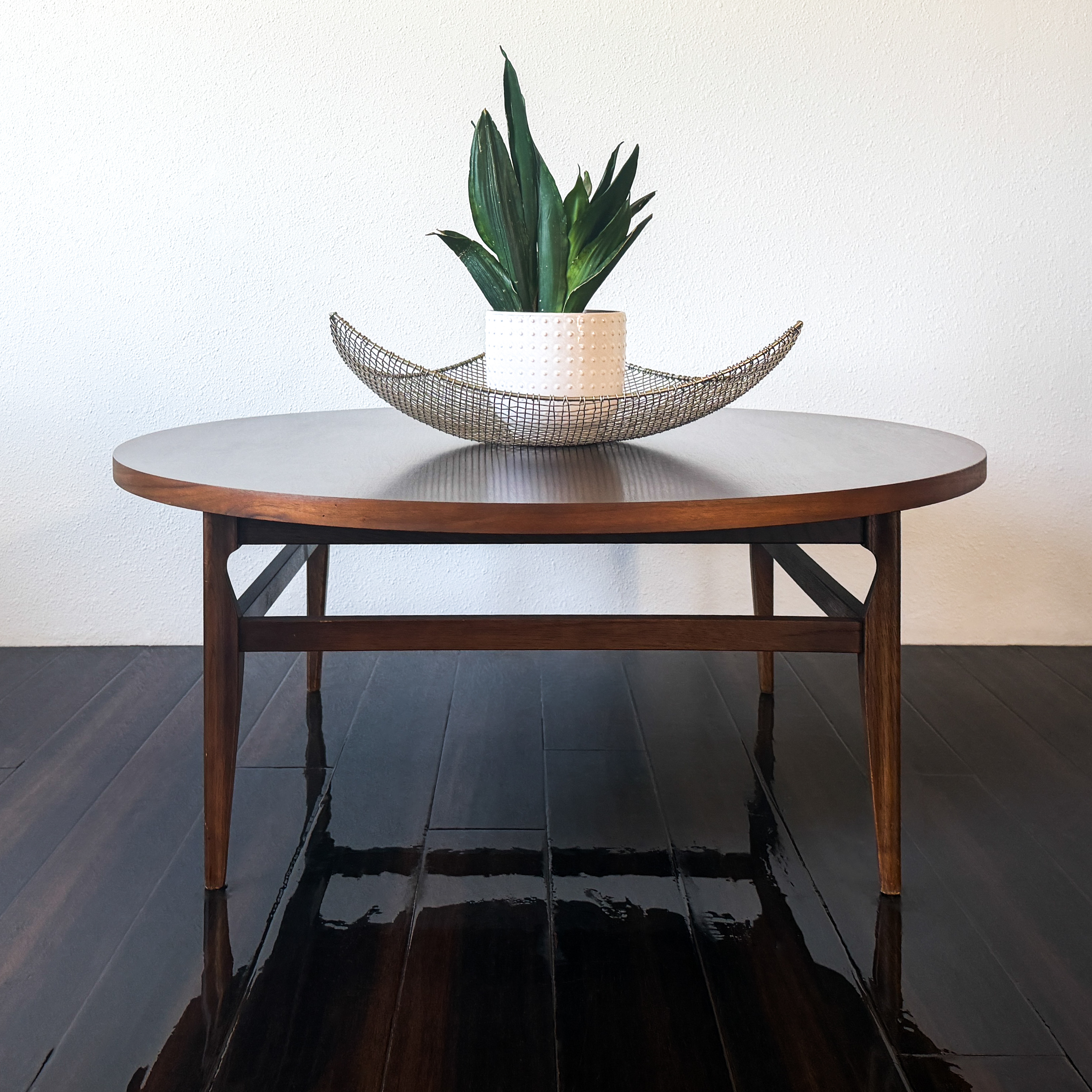 Broyhill Saga Walnut Coffee/Cocktail Table | Restored Mid-Century